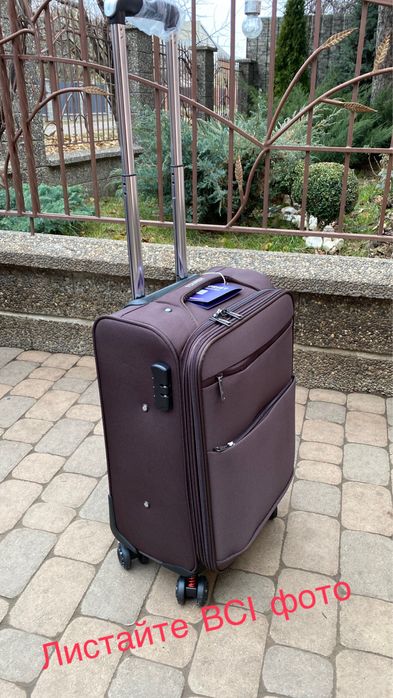 Валіза мала S  Tourist .Чотири кольори .Cумка на колесах.