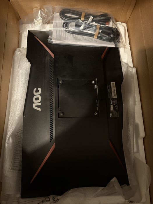 AOC C24G1 Curved 144Hz - gaming, uzywany rok, z pudelkiem