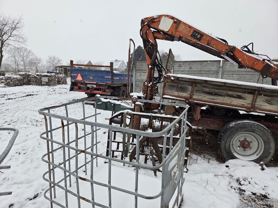 Przyczepa hds do drewna 6t wywrot