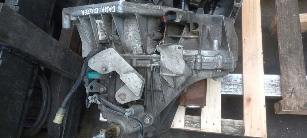 skrzynia biegów dacia duster tl4b082 1.2 tce 125km 10-18 320105827r