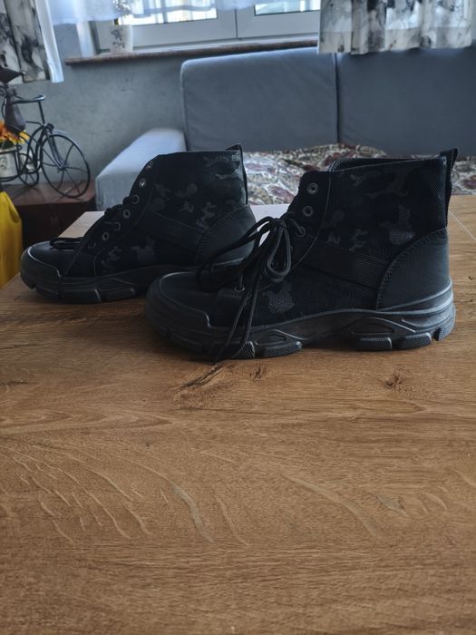 Buty trekkingowe taktyczne