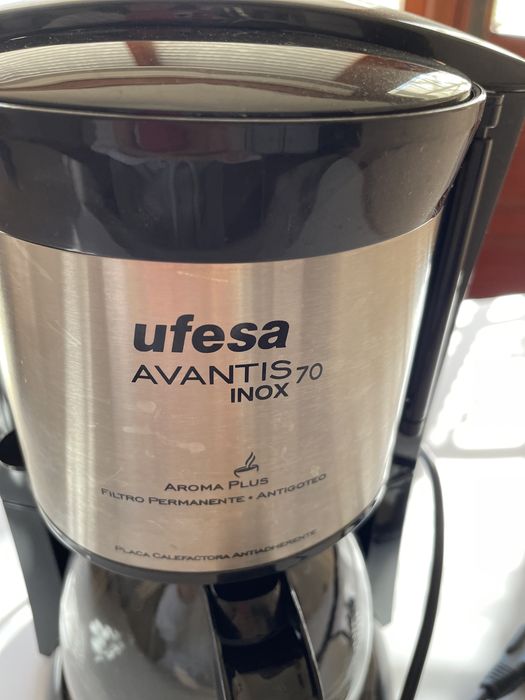 Cafeteira elétrica para 10 chávenas