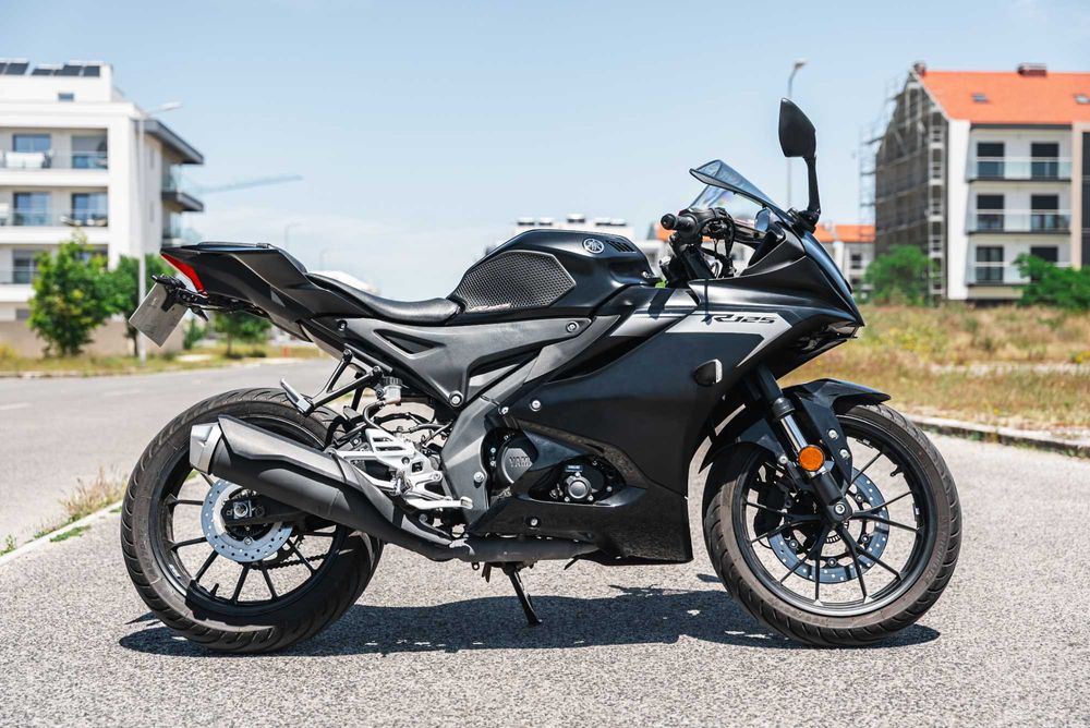 Yamaha R125 2025