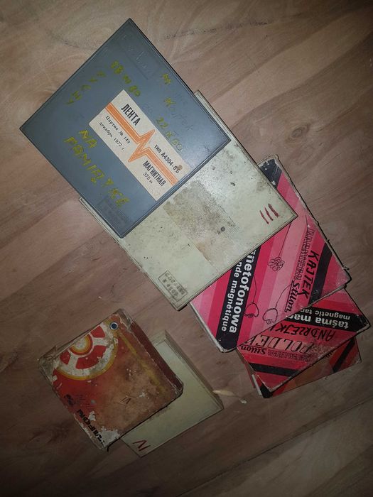 Taśmy szpule magnetofonu szpulowego