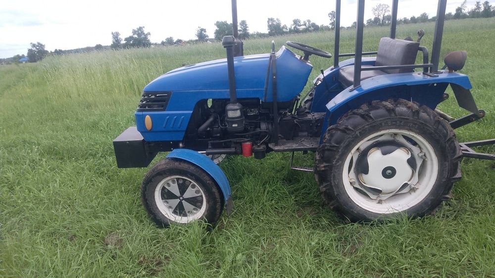 Продам трактор Dongfeng D240