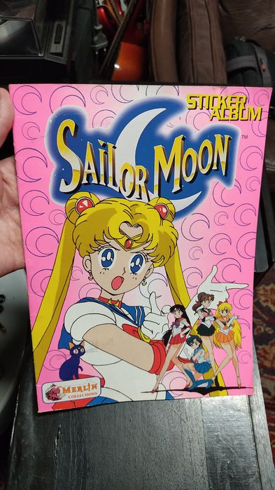Sailor Moon caderneta Merlin completa anos 90