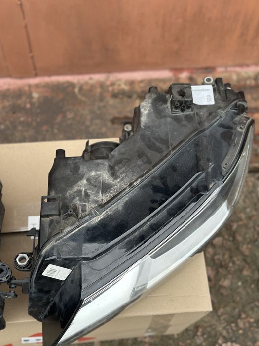 Фари права,ліва Vw Tiguan 2017-2021 USA
