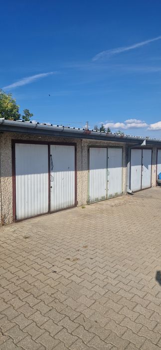 Garaż samochodowy - Widok 3