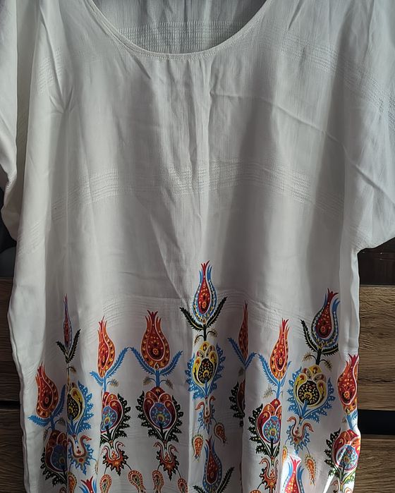 Lekka letnia sukienka turecka