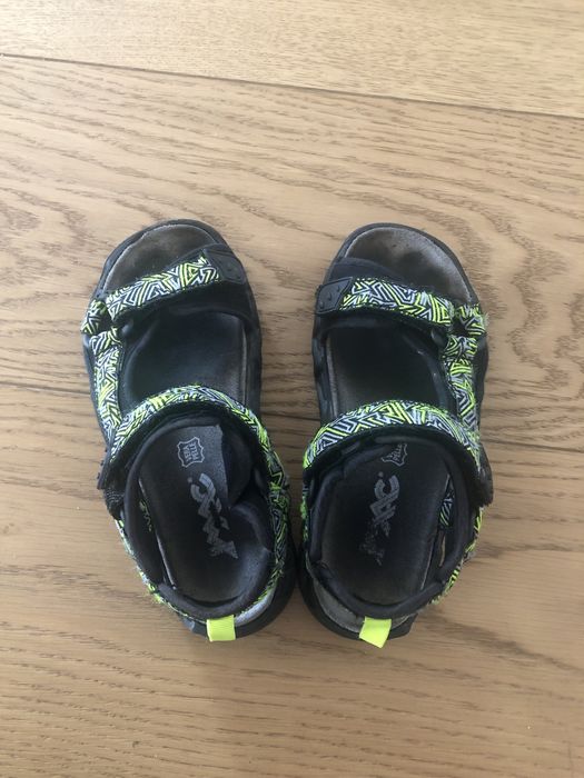 Босоніжки на хлопчика