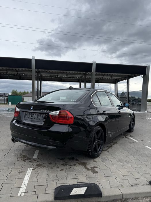 Sprzedam BMW e90 330D *Manual*