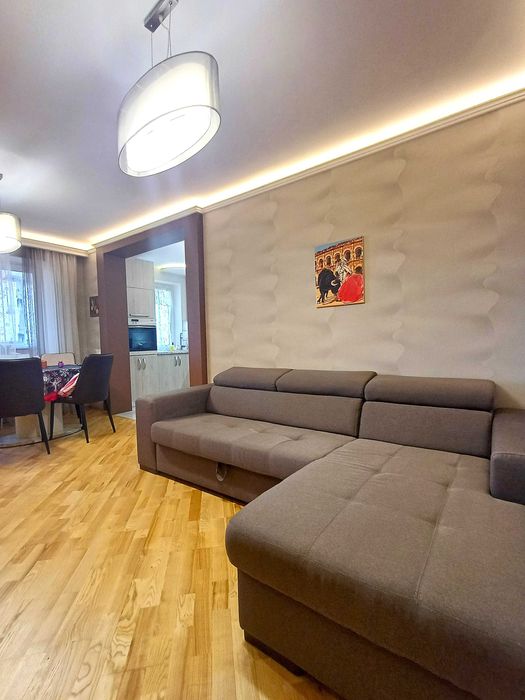 Продажа 2-комнатной квартиры с ремонтом Набережная Победы 48!!