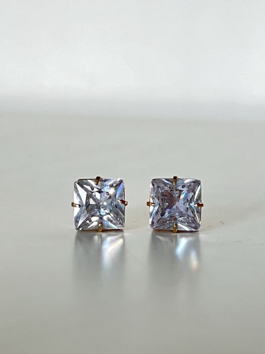Kolczyki diamenciki