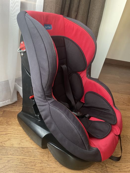 Автокрісло від 0+ до 18 кг . 0-4 роки.