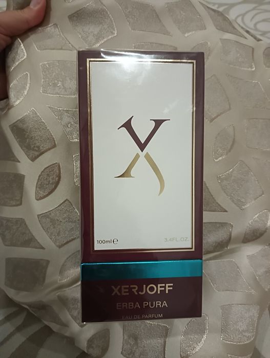 Perfume novo em caixa