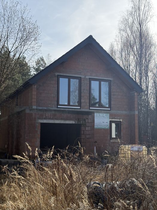 Dom stan surowy zamknięty Konopiska 180m2 +garaż 22m2 .Działka2000m2