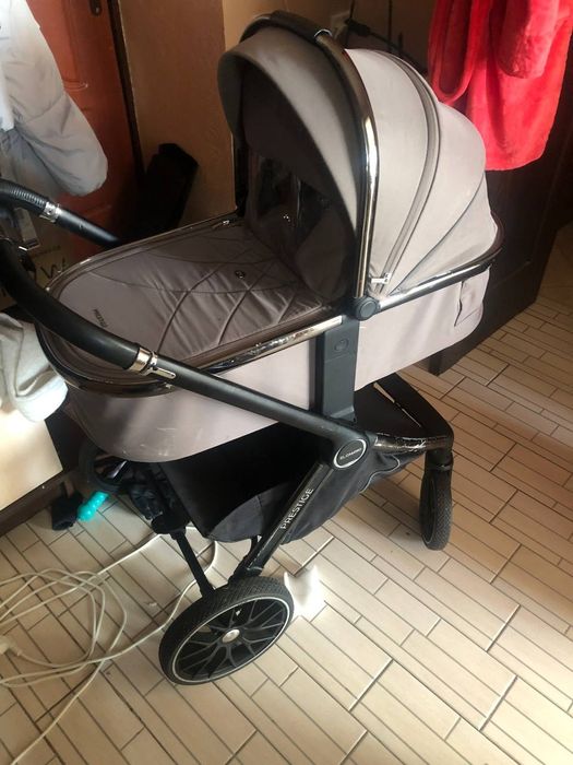 Продам коляску бу