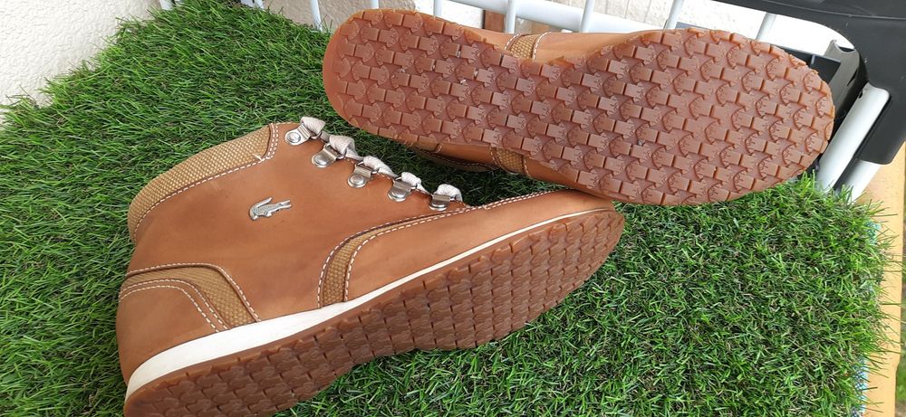 Buty skórzane na wąską stopę