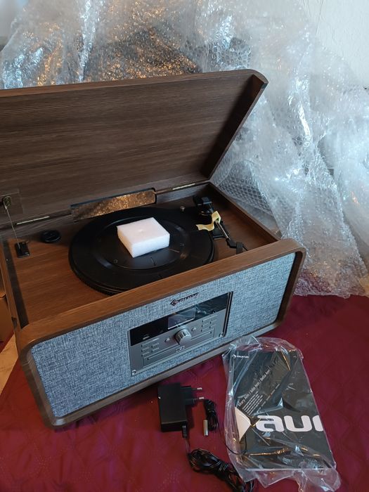 Програвач вінілу Auna Bella Ann DAB, CD, BT, USB, FM, AUX