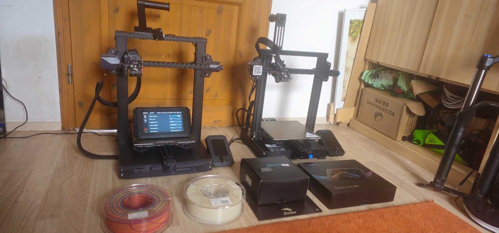 Zestaw drukarek 3D Creality Ender 3 S1 Pro/Ender 3 V2 + Akcesoria