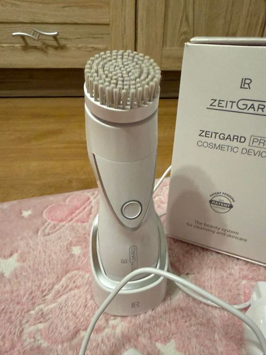 Mega sprzęt do pielęgnacji twarzy Lr