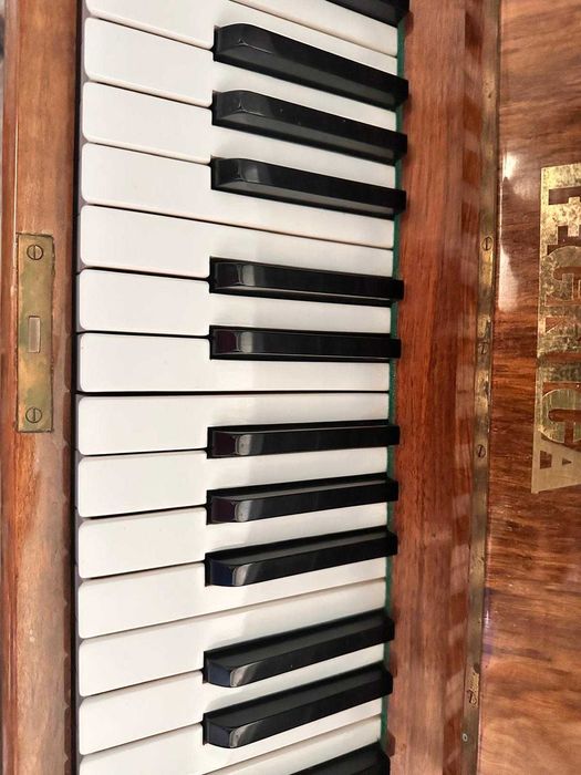 Pianino klasyczne Legnica polska marka Okazja