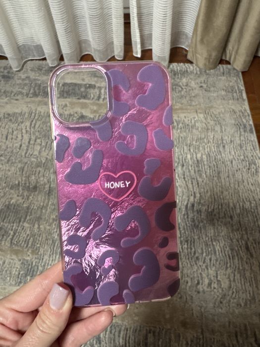 Чохли на Iphone 13