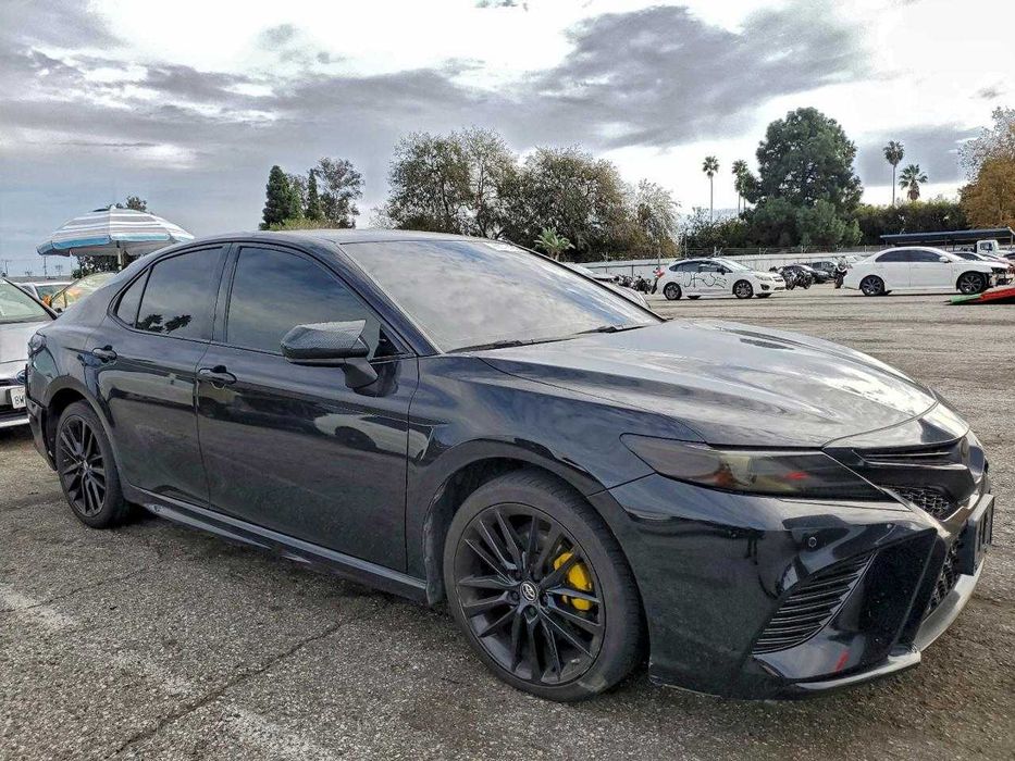 Toyota Camry XSE 2018 /