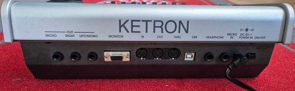 Ketron Midjay Com Varios Ritemos