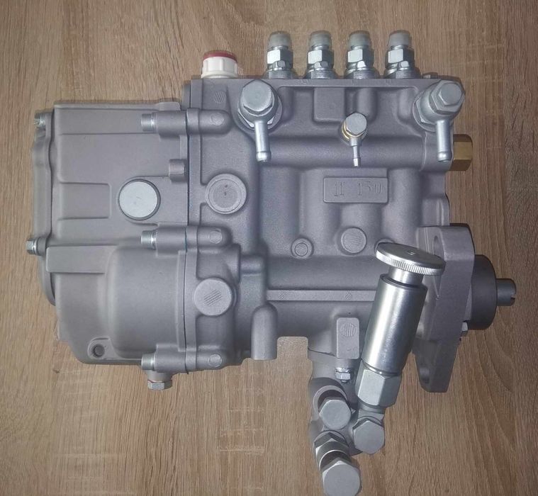 Pompa wtryskowa Zetor/Ursus wszystkie serie 70/80 Nowa Org.Czeska!!