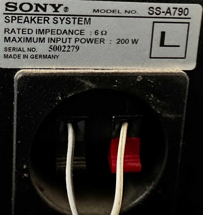 vendo par colunas sony 200w cada