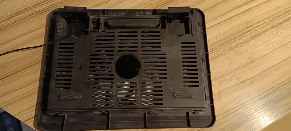 Podstawka chłodząca pod laptopa