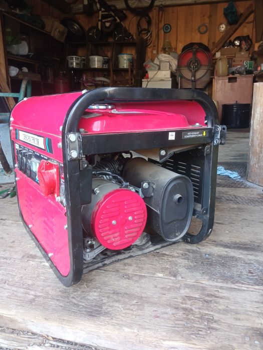 Бензогенератор terborg