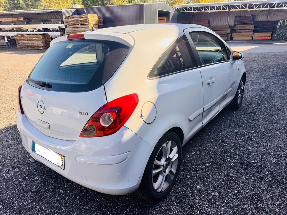 Opel Corsa Comercial 2007