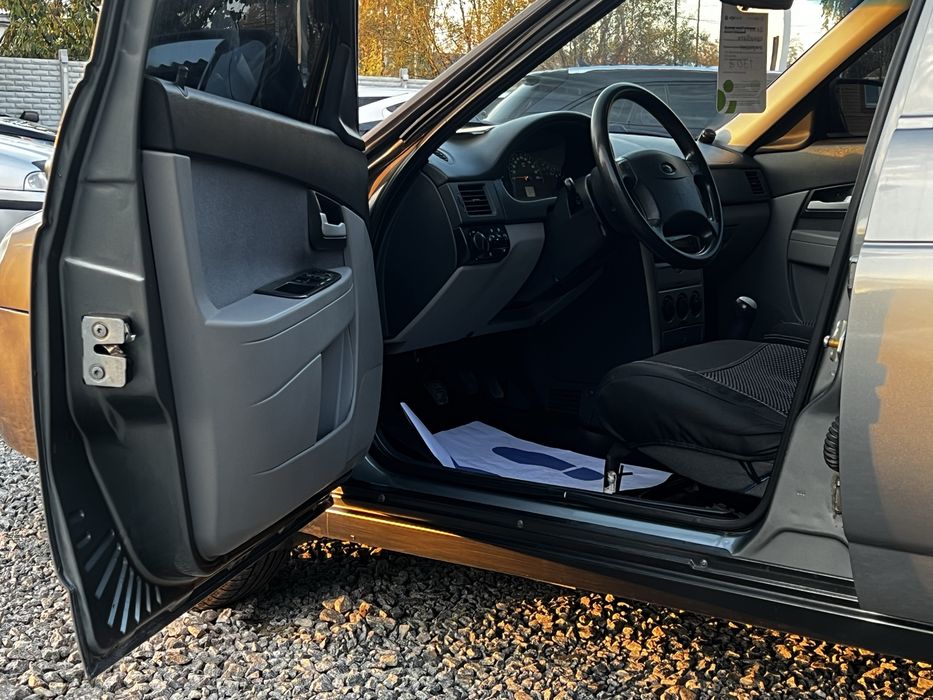 Ваз 217130 Lada Priora