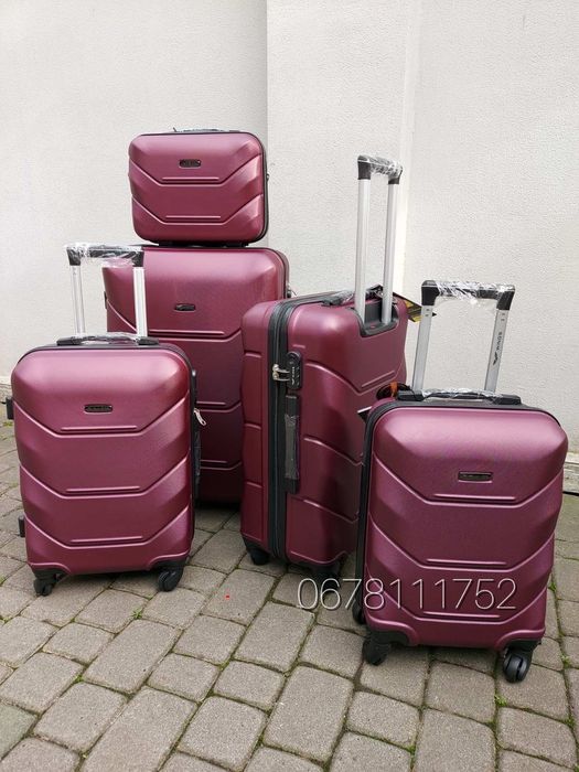 WINGS 147 Польща валізи чемоданы сумки на колесах ручна поклажа: 550 ...