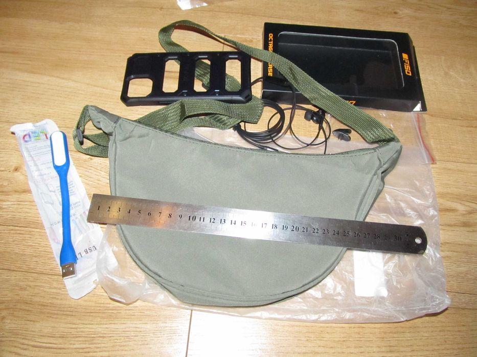 Сумка Бананка + Гарнітура та чохол