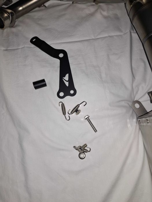 Escape Yamaha mt-09 xsr 900 tracer GT Tipo leovince