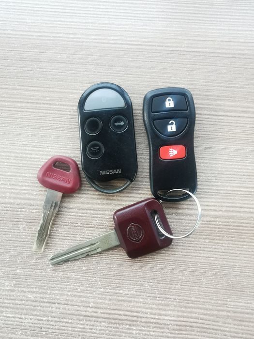 Ключь пульт брелок Nissan