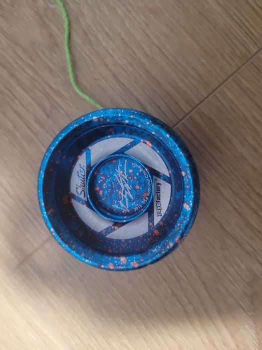 Shutter YoYo (Splash Death)