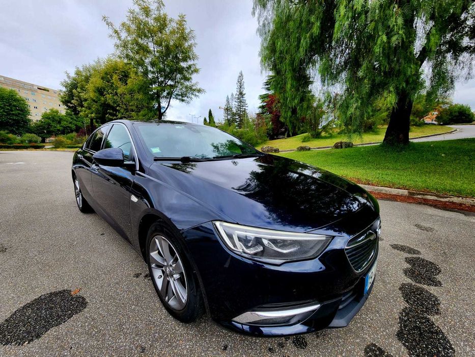 Opel Insignia 2018 preço final para vender domingo 30/08
