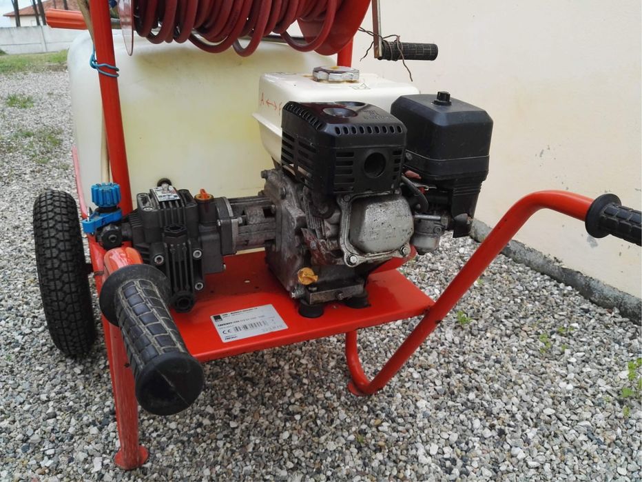Máquina de pulverizar de carrinho