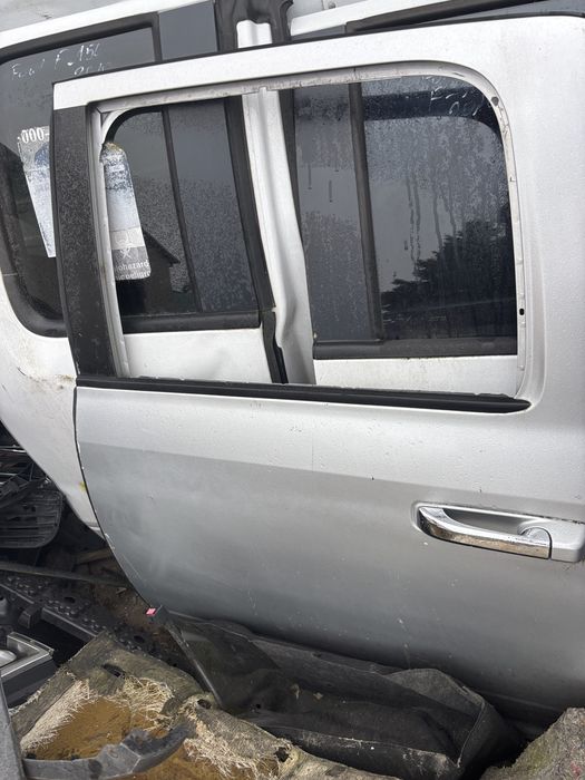 dodge ram drzwi koła most przekładnia fotele deska maska