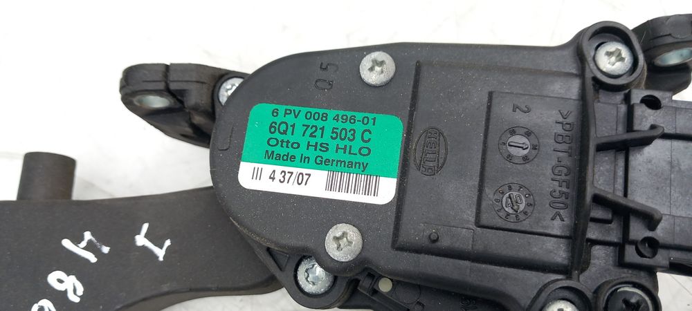 Pedal do acelerador SKODA Fabia II Hatchback (542, 5J)