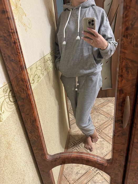 Костюм спортивный женский
