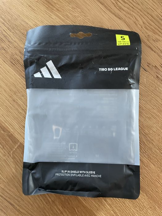 Nagolenniki ADIDAS TIRO SG LGE HN5606 czarny L