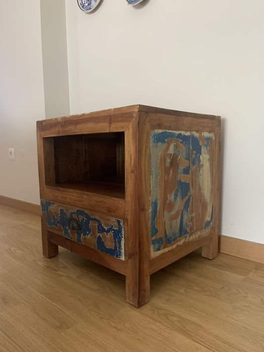 Mesa de cabeceira_ estilo mexicano