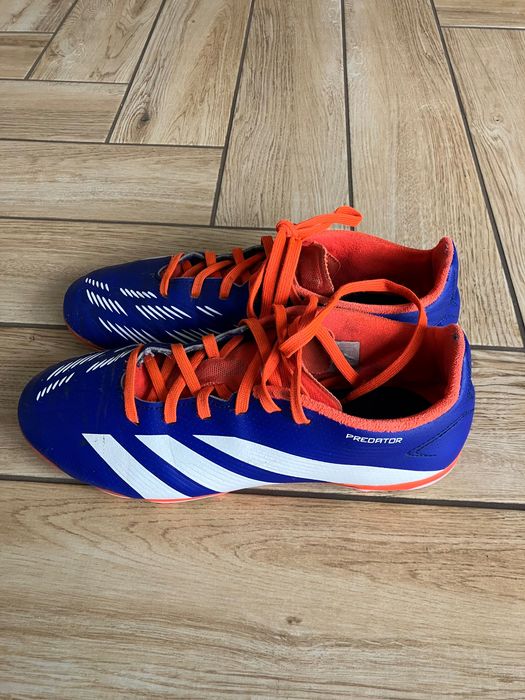 Dziecięce buty korki do piłki nożnej Adidas Predator 36 2/3