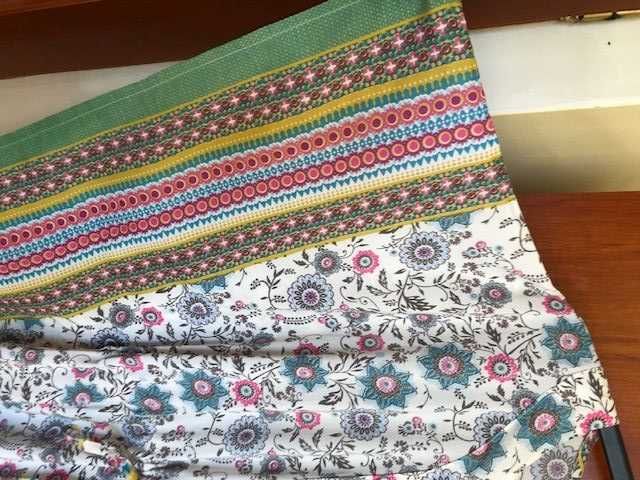 Długa kolorowa letnia sukienka w rozm.S