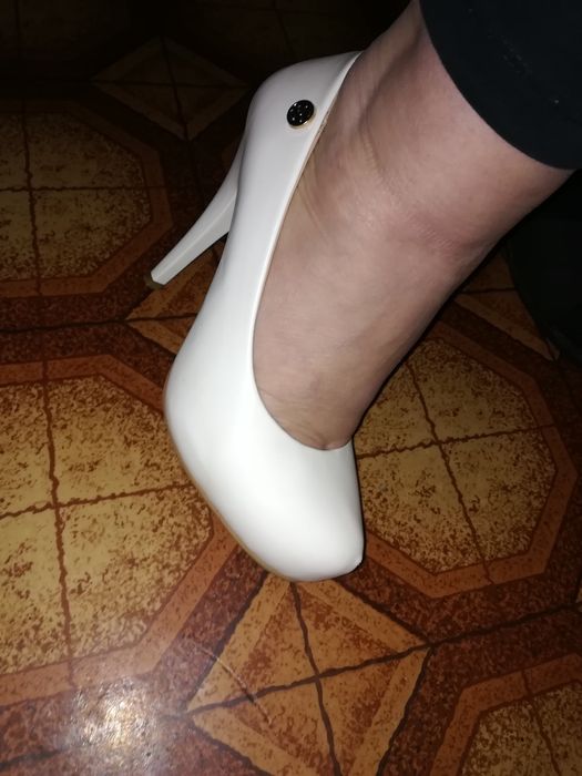 Свадебные туфли лабутены